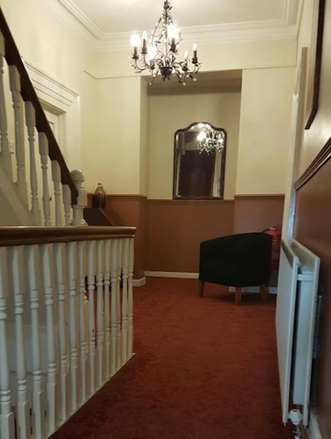 The York Hotel 伍尔弗汉普顿 外观 照片
