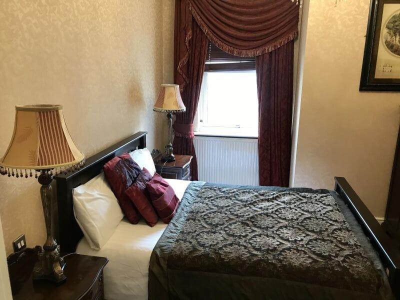 The York Hotel 伍尔弗汉普顿 外观 照片